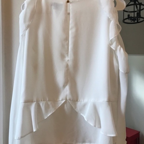 Asos White Ruffled Blouse‎ Cold Shoulder Tiered Long Sleeve Gold Buttons Size 10 - Picture 7 of 16